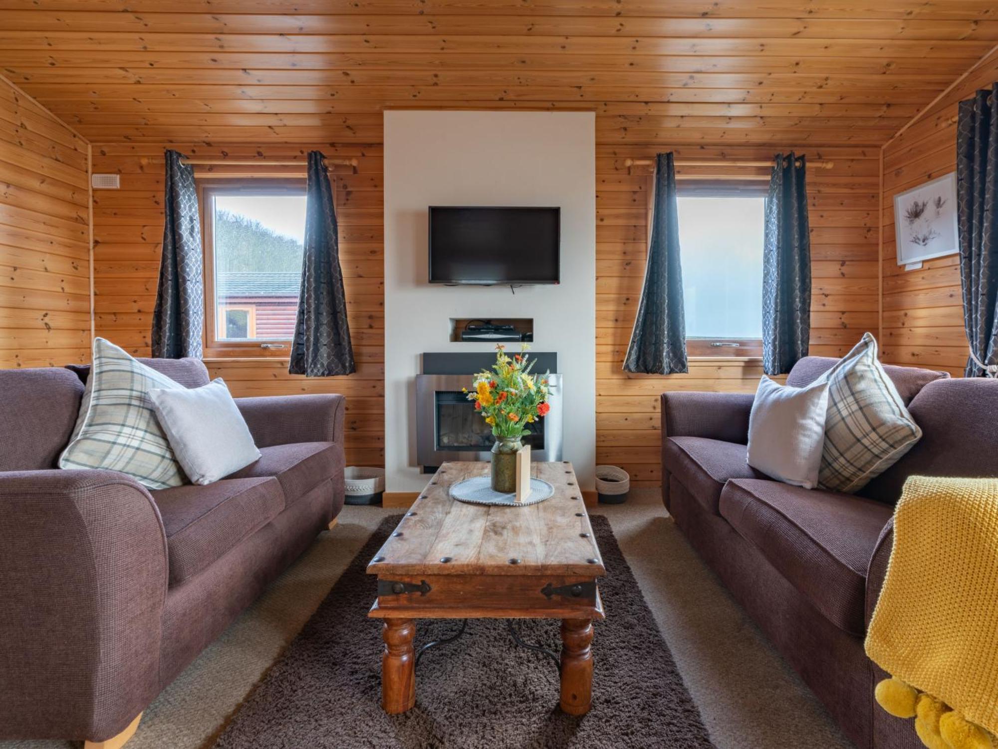 Chalet Loch Leven Lodge 10 By Interhome キンロス エクステリア 写真